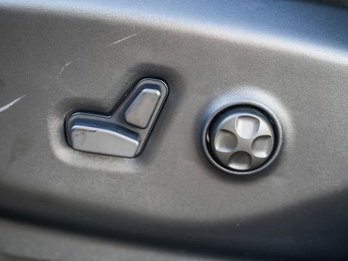 New 2026 Chrysler Pacifica Select image 23