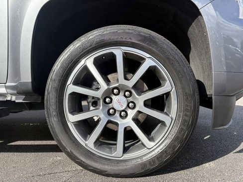 Certified 2022 GMC Canyon Denali image 17