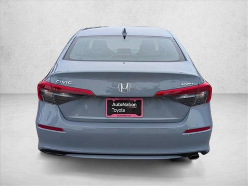 Used 2024 Honda Civic Sport image 7