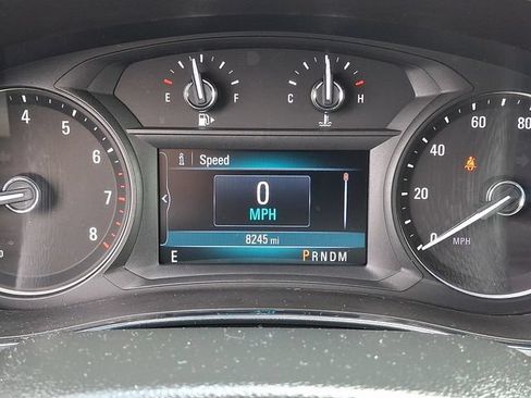 Used 2020 Buick Encore Preferred w/ Safety Package FWD image 19