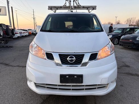 Used 2015 Nissan NV200 SV w/ Technology Package image 2