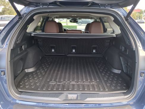 Certified 2024 Subaru Outback Touring AWD/4WD image 9