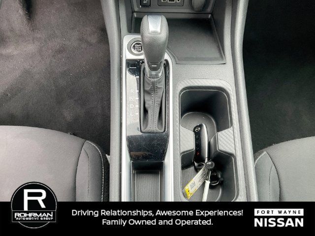 Used 2024 Nissan Sentra SV FWD image 24