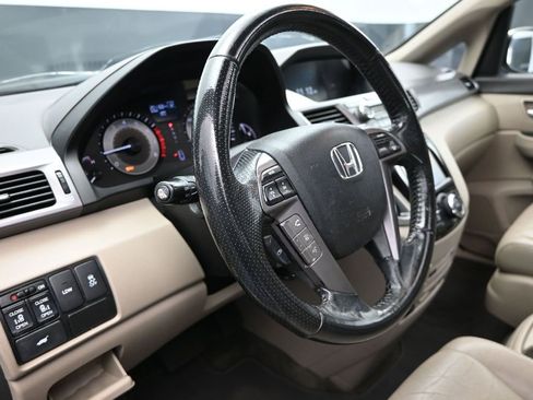 Used 2014 Honda Odyssey EX-L image 12
