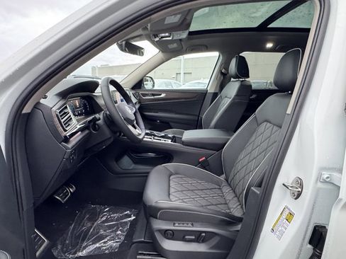 New 2026 Volkswagen Atlas SEL Premium R-Line image 23