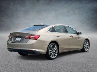 Used 2022 Chevrolet Malibu LT FWD video 2