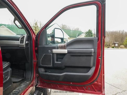 Used 2017 Ford F350 Lariat w/ Lariat Ultimate Package AWD/4WD image 36