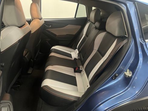 Used 2020 Subaru Crosstrek 2.0i Limited w/ Moonroof Package w/Navigation AWD/4WD image 27