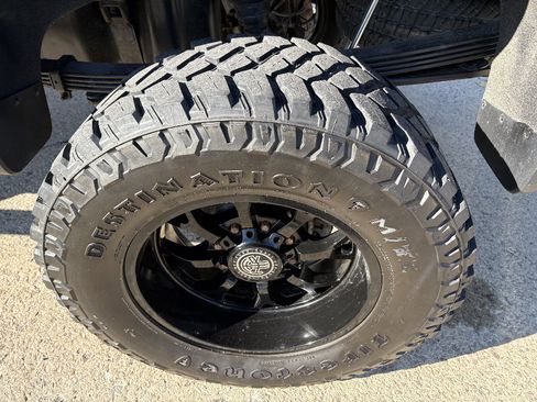 Used 2022 Chevrolet Silverado 2500 LT w/ Convenience Package image 10