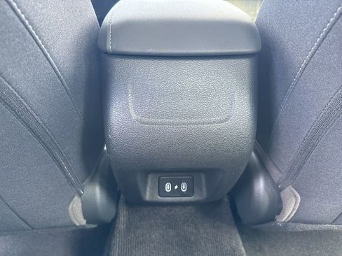 Used 2025 Hyundai Sonata SEL FWD image 13