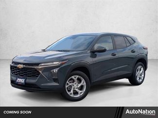 Used 2025 Chevrolet Trax LS w/ LS Convenience Package video 1