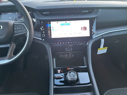 New 2026 Jeep Grand Cherokee Altitude AWD/4WD image 15