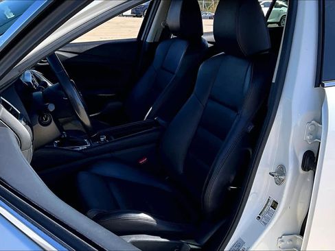 Used 2017 MAZDA MAZDA6 Touring w/ Touring Premium Package image 7