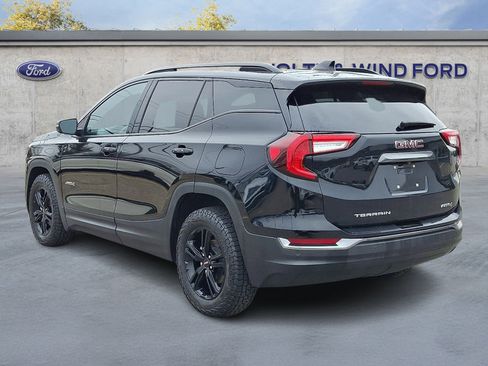 Used 2022 GMC Terrain AT4 image 4