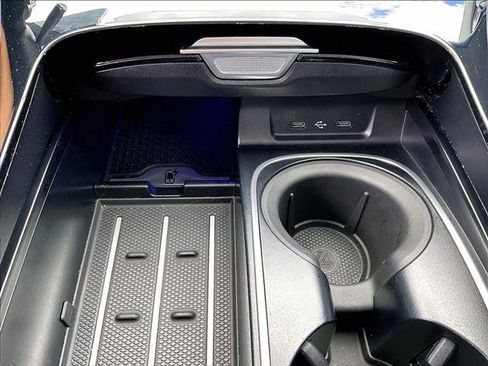 Certified 2022 Mercedes-Benz Maybach S 580 4MATIC image 26