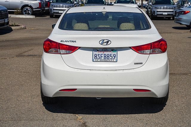 Used 2013 Hyundai Elantra Limited w/ Technology Pkg FWD image 4