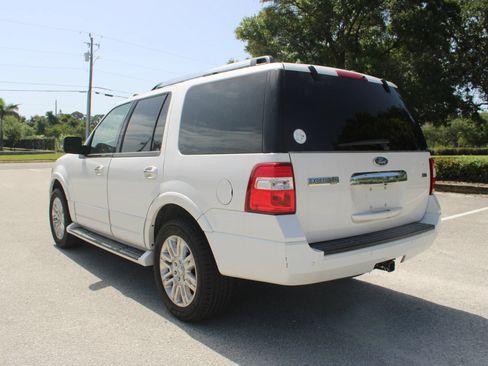 Used 2011 Ford Expedition Limited RWD image 7