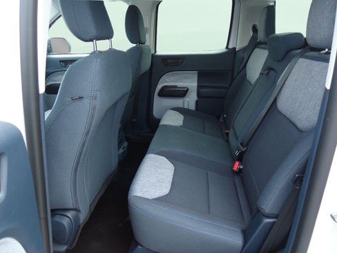 Used 2025 Ford Maverick XLT w/ Equipment Group 301A AWD/4WD image 28