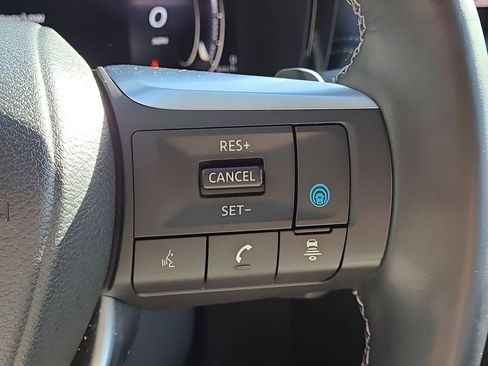 Used 2023 INFINITI QX60 Sensory w/ Cargo Package image 35