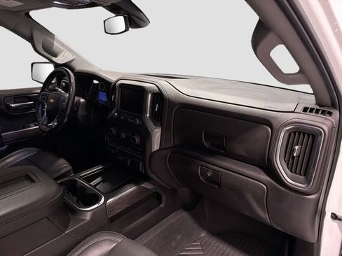 Used 2019 Chevrolet Silverado 1500 LTZ w/ LTZ Premium Package AWD/4WD image 25
