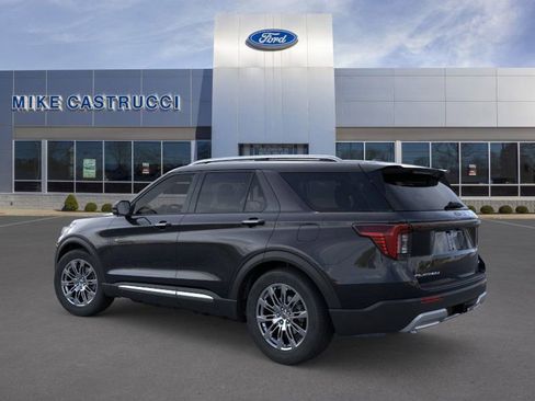New 2026 Ford Explorer Platinum image 4