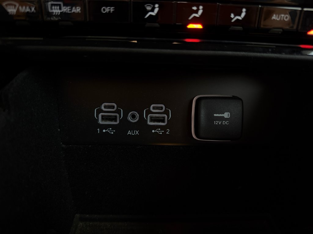 Used 2022 Jeep Grand Cherokee L Limited AWD/4WD image 21