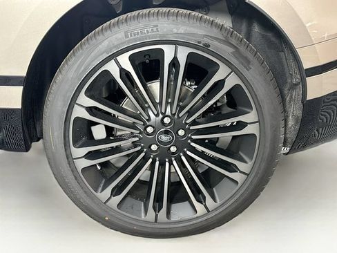 Used 2026 Land Rover Range Rover Velar Dynamic SE AWD/4WD image 26