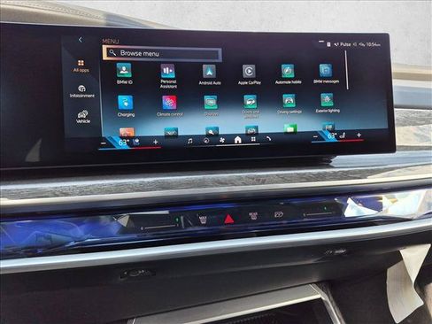 Certified 2024 BMW i7 eDrive50 w/ M Sport Package RWD image 15