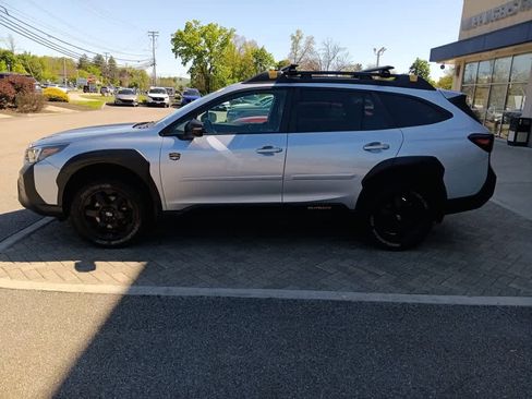 Used 2023 Subaru Outback Wilderness AWD/4WD image 3