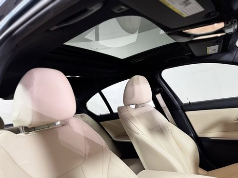 Used 2021 BMW 330i xDrive Sedan w/ Premium Package image 14