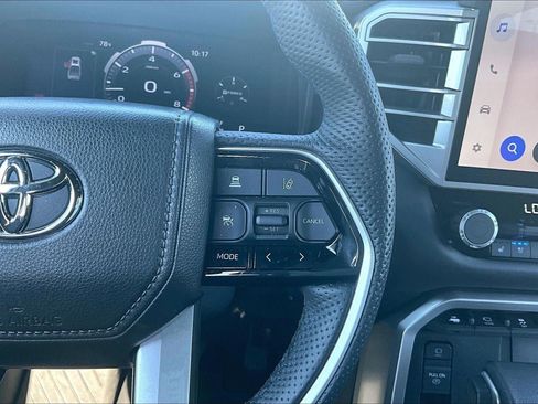 Used 2025 Toyota Tundra Platinum AWD/4WD image 20