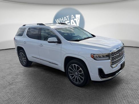 Used 2023 GMC Acadia Denali FWD image 1