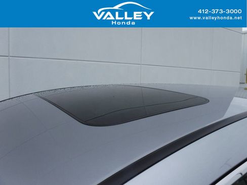 Used 2017 Honda CR-V EX image 3