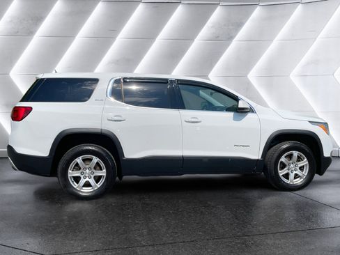 Used 2017 GMC Acadia SLE AWD/4WD image 7