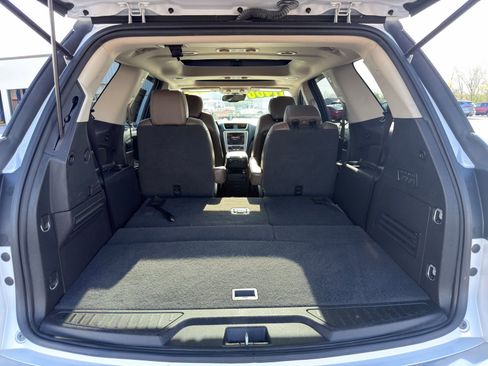 Used 2016 GMC Acadia SLT w/ Open Road Package FWD image 32