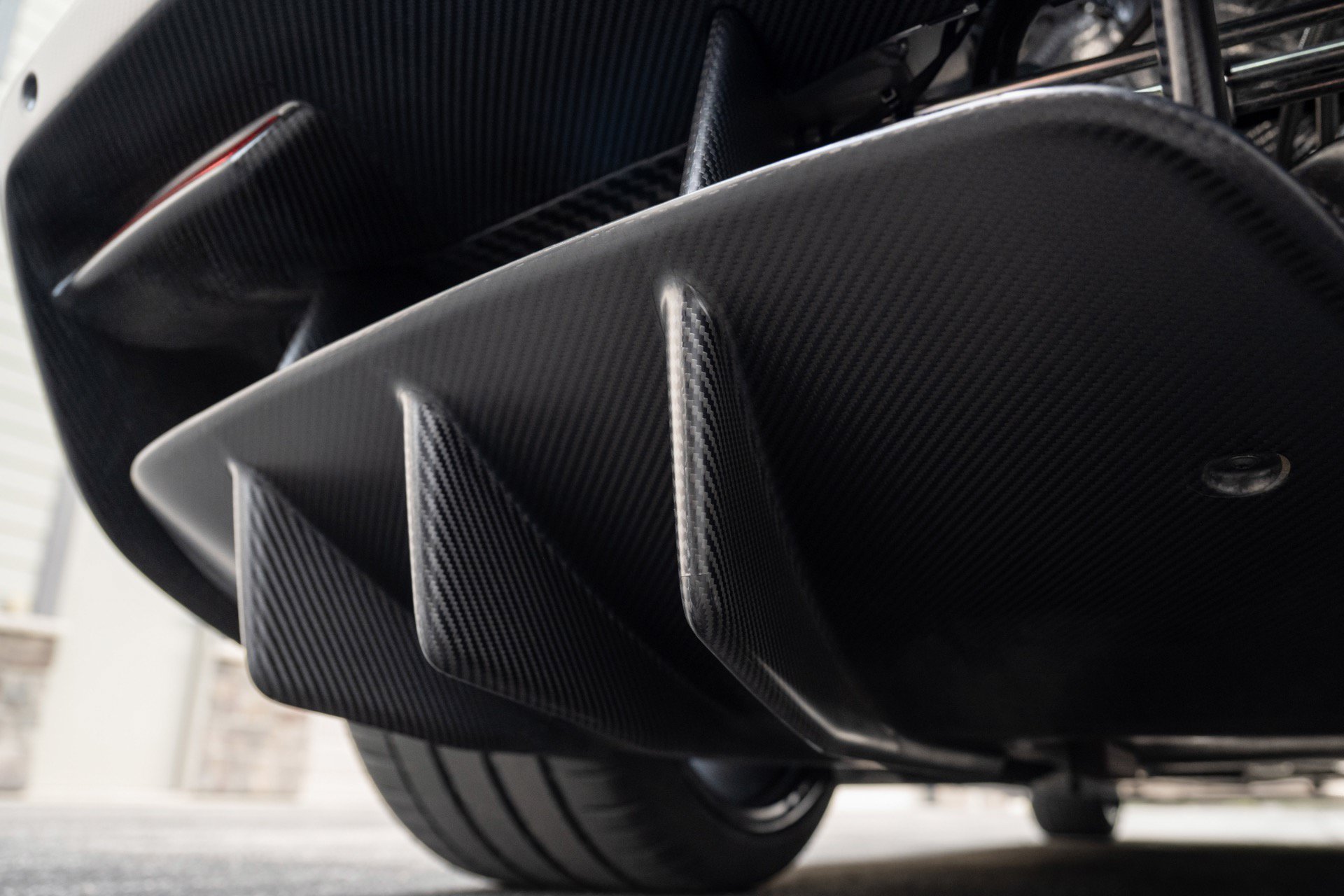 Used 2019 McLaren Senna RWD image 59