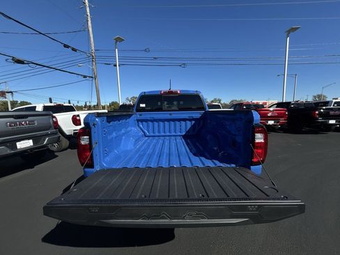 New 2026 GMC Canyon Elevation RWD image 29