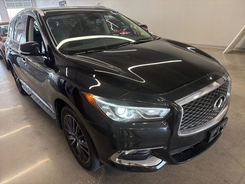 Used 2018 INFINITI QX60 AWD w/ Premium Plus Package image 3