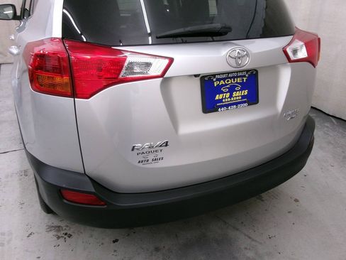 Used 2013 Toyota RAV4 Limited AWD/4WD image 8