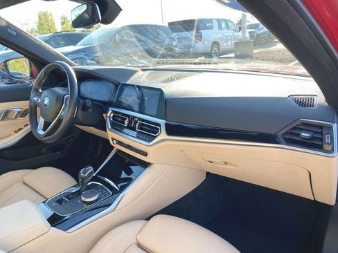 Used 2019 BMW 330i Sedan w/ Convenience Package RWD image 29