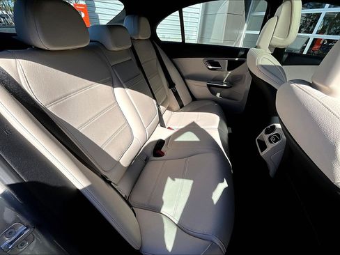 Used 2024 Mercedes-Benz C 300 Sedan image 27