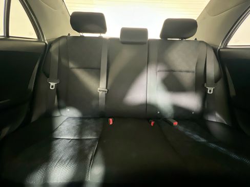 Used 2009 Toyota Corolla S image 32