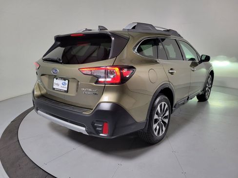Used 2021 Subaru Outback Touring XT image 4