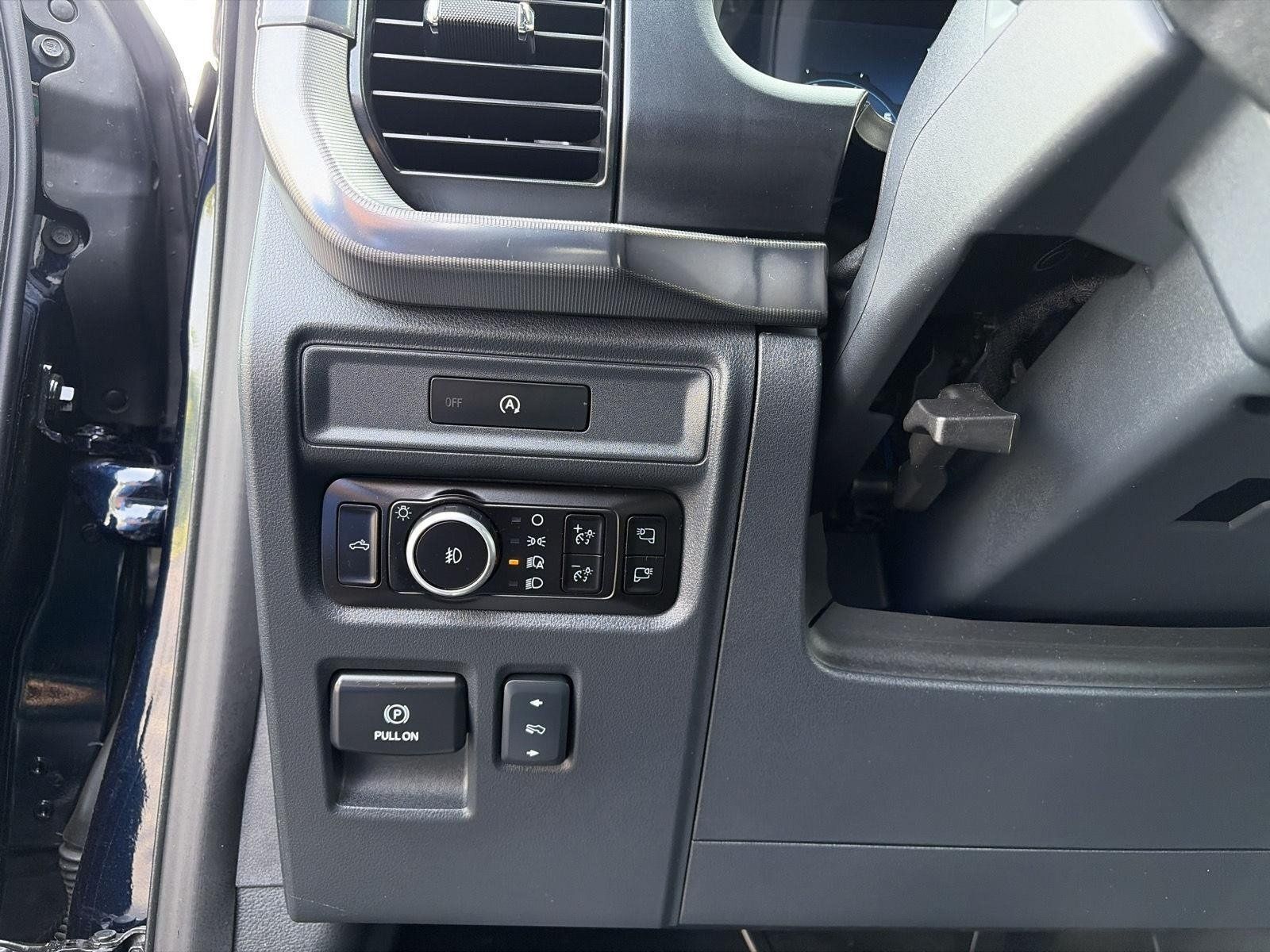 Used 2025 Ford F150 Lariat w/ Equipment Group 502A High AWD/4WD image 10