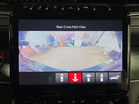 Used 2024 Jeep Grand Cherokee L Limited w/ Luxury Tech Group II image 26