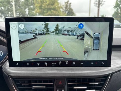 New 2025 Ford Escape SE w/ PHEV Premium Package image 25