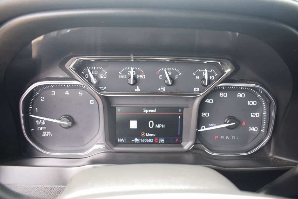Used 2021 GMC Sierra 1500 SLT w/ SLT Premium Plus Package AWD/4WD image 18