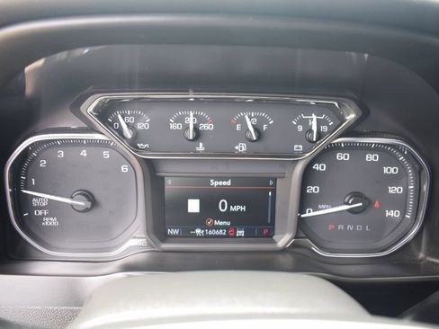 Used 2021 GMC Sierra 1500 SLT w/ SLT Premium Plus Package AWD/4WD image 18