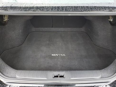 Used 2021 Nissan Sentra SR image 6