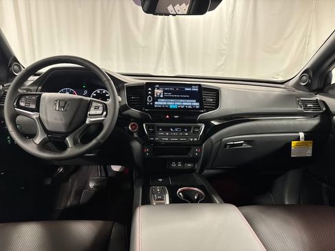 New 2026 Honda Ridgeline Black Edition image 4